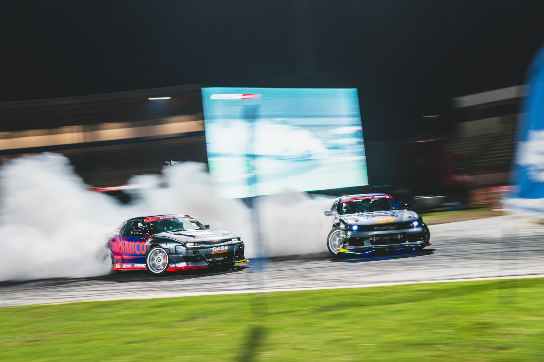 Tandem drift battle under the lights at Mercury Baypark, D1NZ Round 5